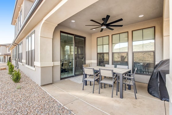 Brand new townhome with shaded patio, desert views, central AC & great location