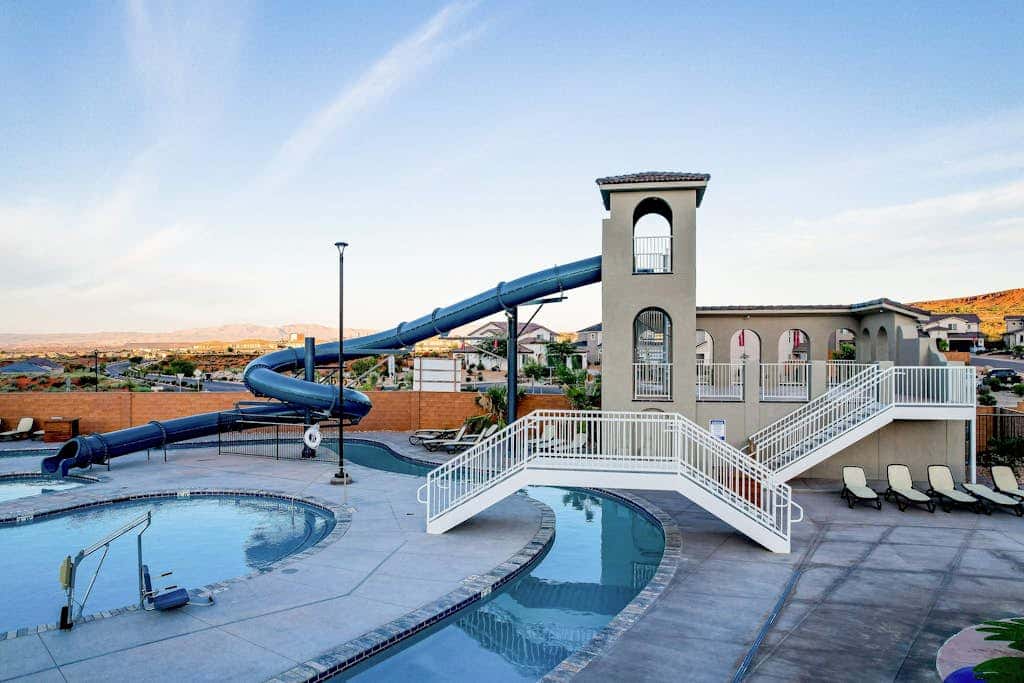 Casa Escondido