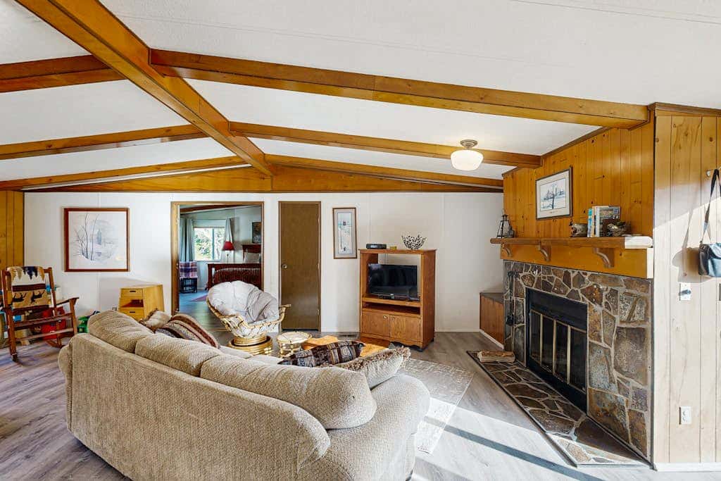 Redwood Coast River House