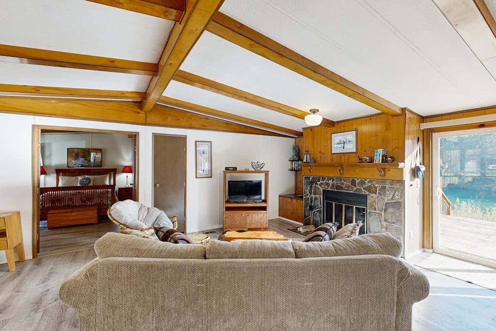Redwood Coast River House