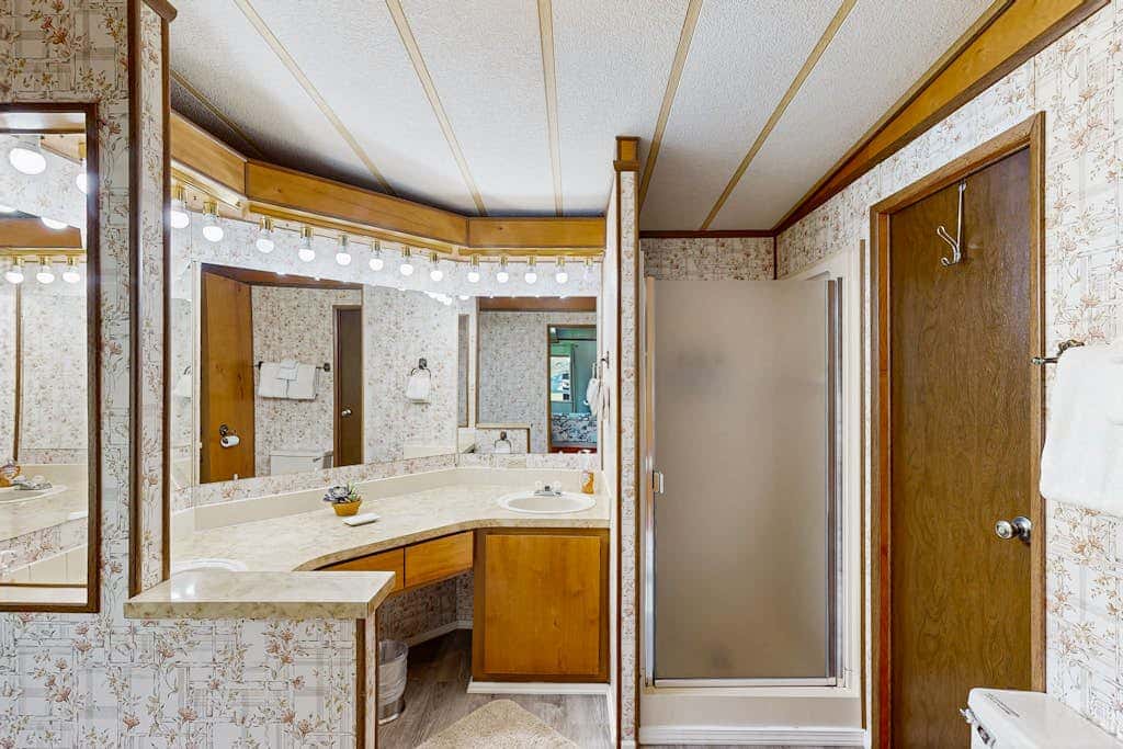 Redwood Coast River House