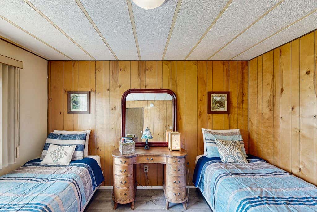 Redwood Coast River House