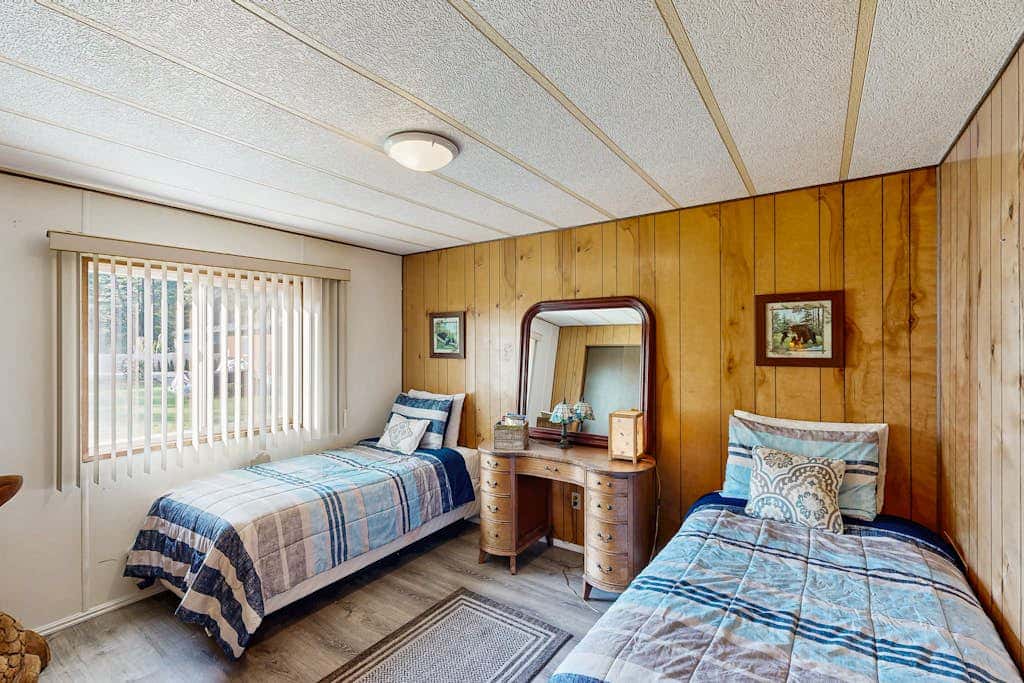 Redwood Coast River House