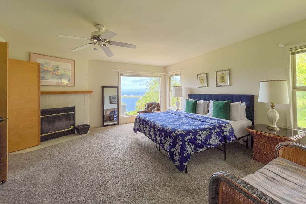 Freshwater Lagoon Retreat