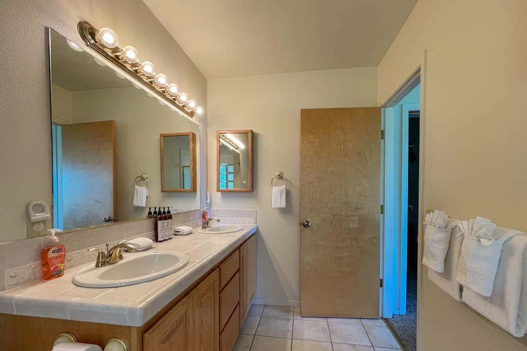Freshwater Lagoon Retreat