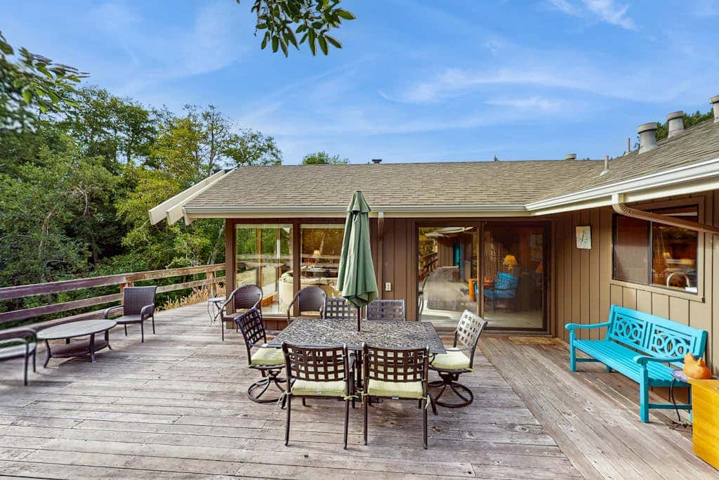 Mimi's Ranch House