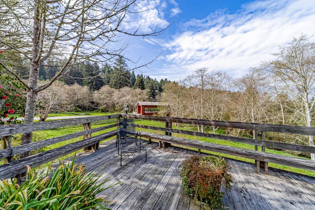 Mimi's Ranch House