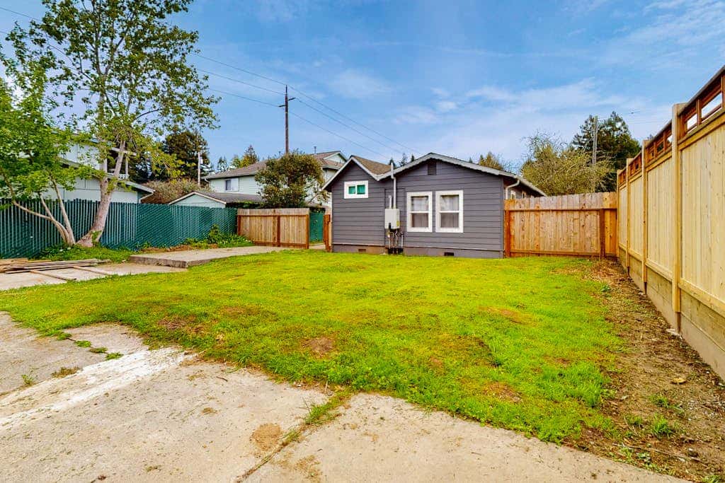 Cedar Street Cottage