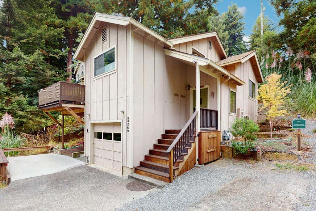 Unique townhouse - close to Cal Poly Humboldt