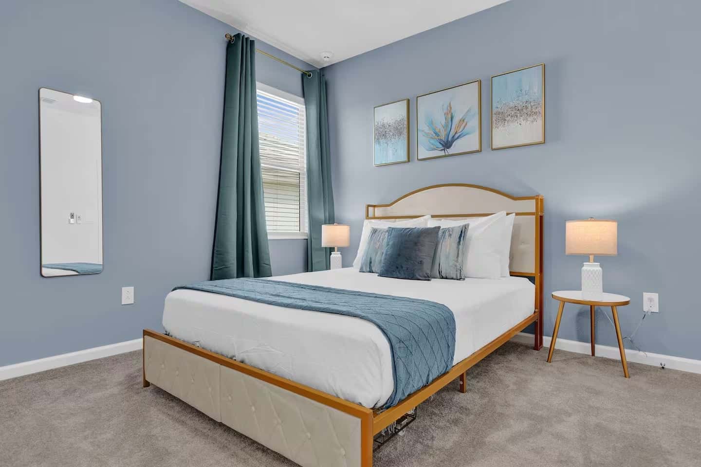 Modern Home at Sonoma! Sleeps 32