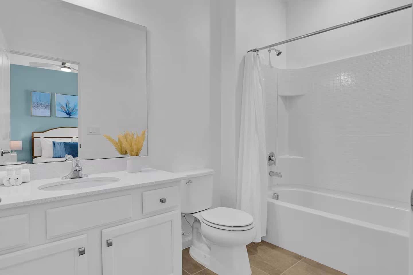 Modern Home at Sonoma! Sleeps 32
