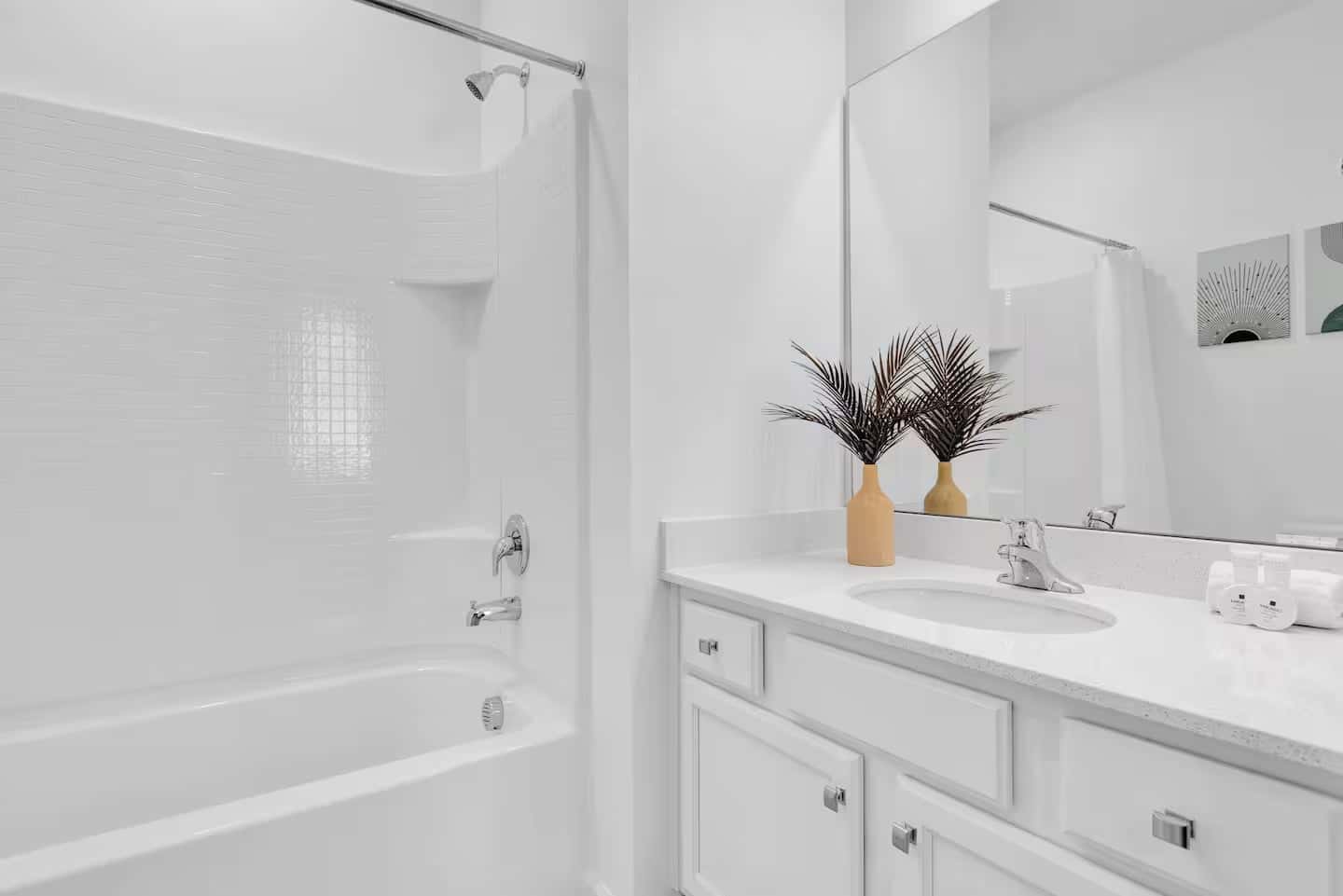 Modern Home at Sonoma! Sleeps 32