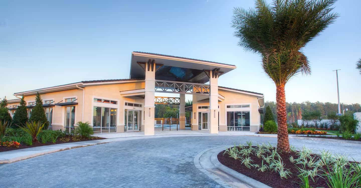 Modern Home at Sonoma! Sleeps 32