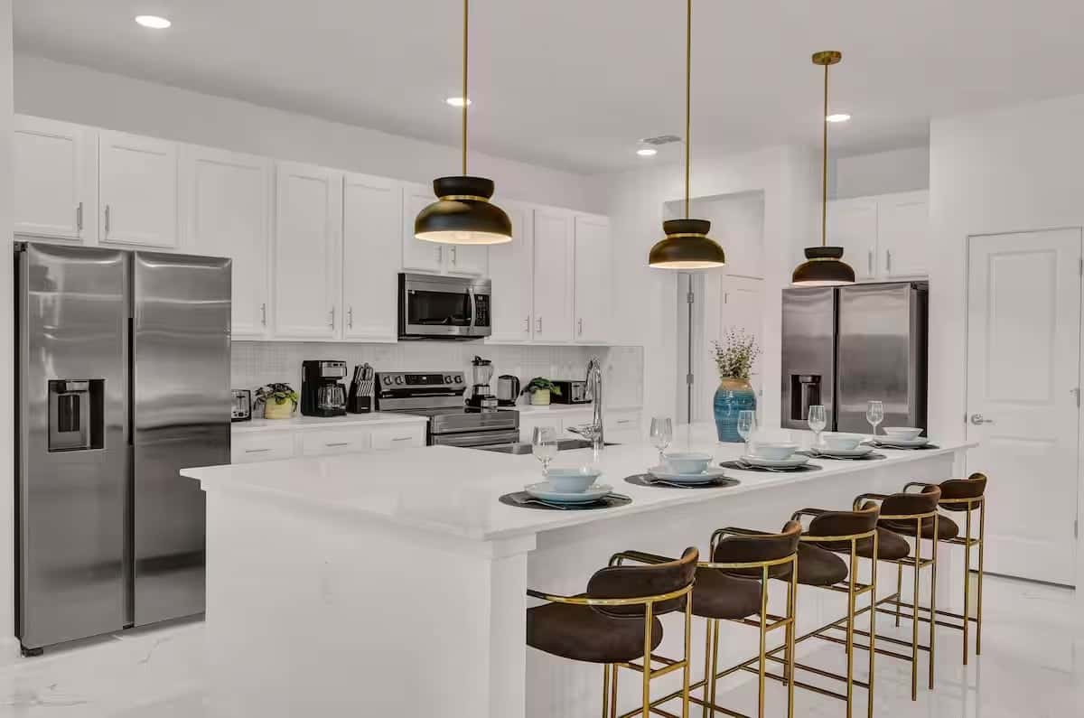 Modern Home at Sonoma! Sleeps 32