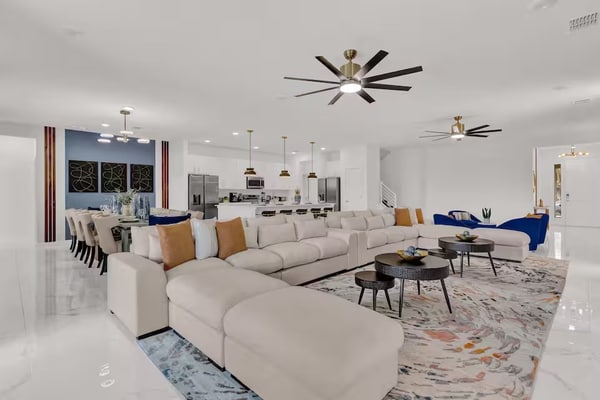 15-Suite Luxury Villa | Sleeps 32 | Private Pool