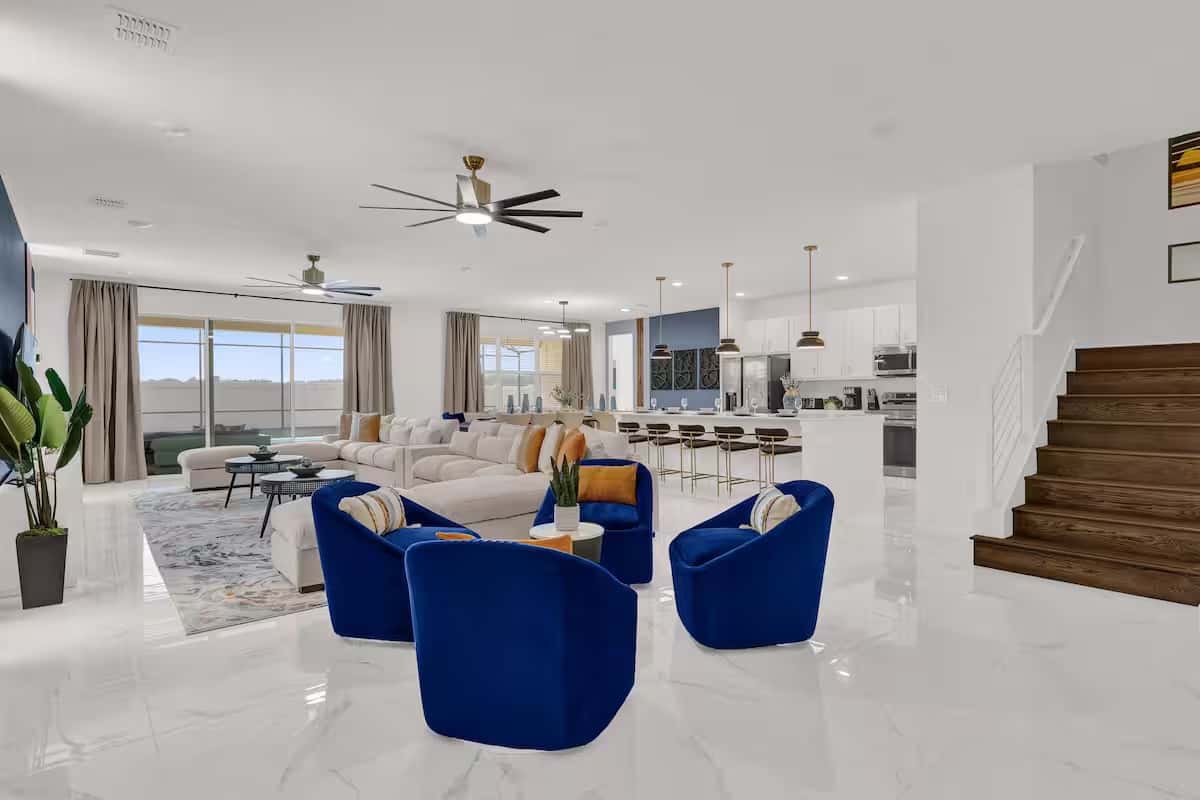 Modern Home at Sonoma! Sleeps 32