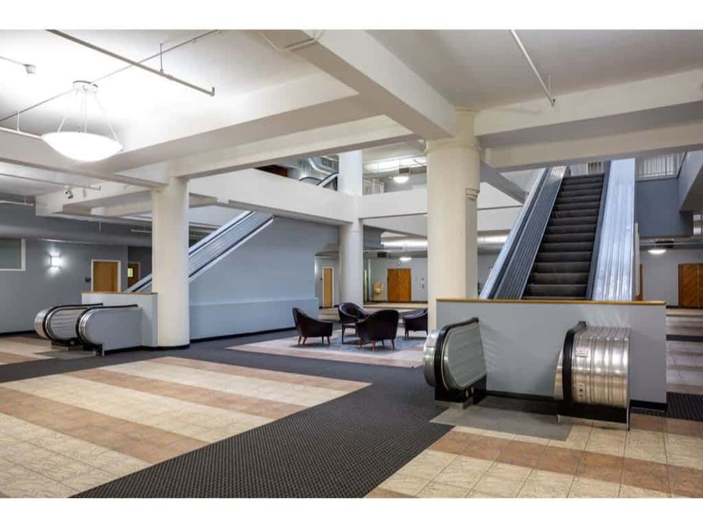 2BR Gym, Skybridge Access| Block by CozySuites