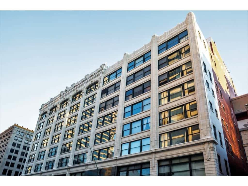 2BR Gym, Skybridge Access| Block by CozySuites