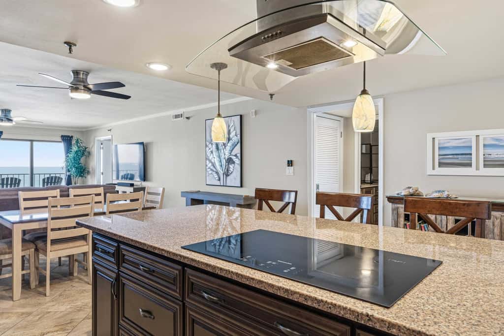 Stunning Gulf-Front Retreat with Endless Emerald Coast Views