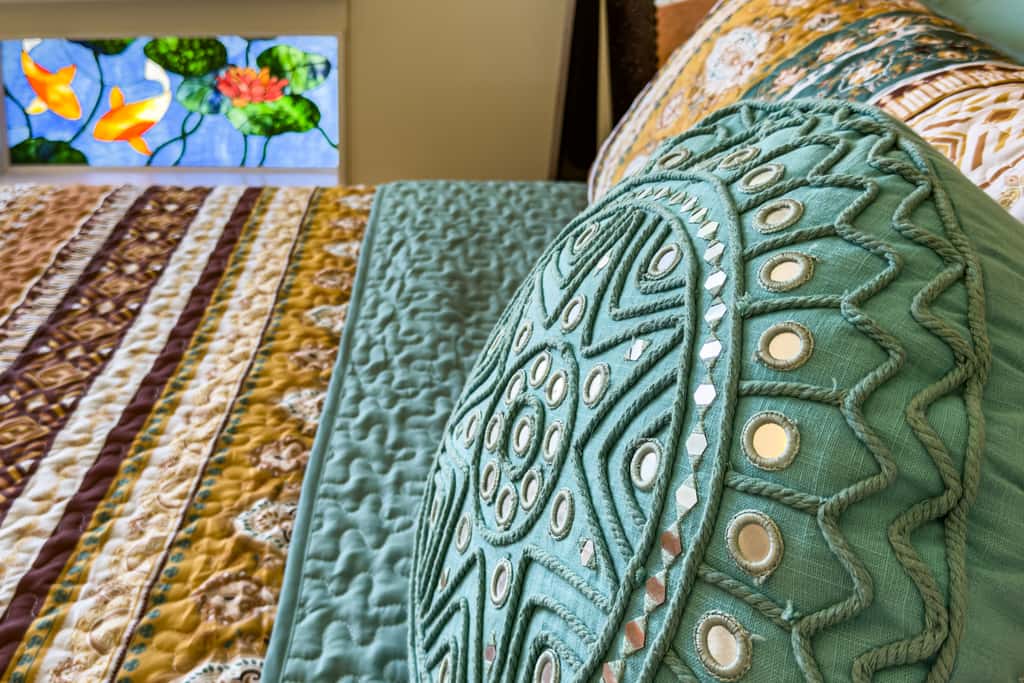 Casa de Colores - Adobe Retreat, Dog-Friendly, AC
