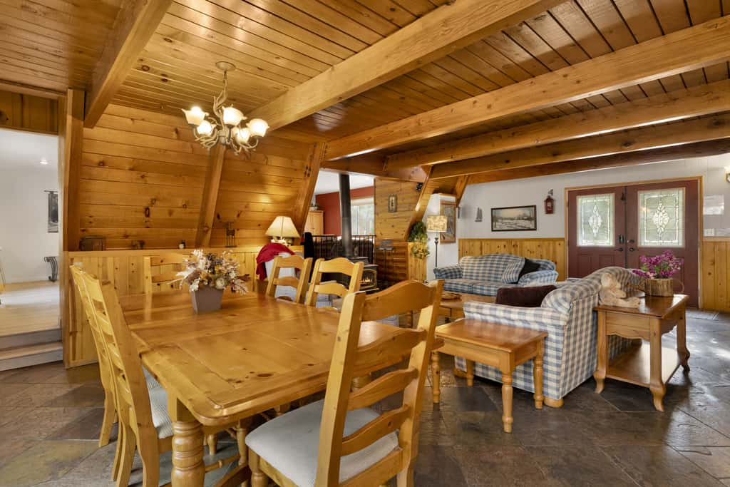 Moose Moritz Manor #2667