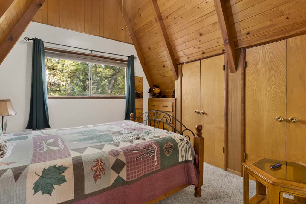 Moose Moritz Manor #2667