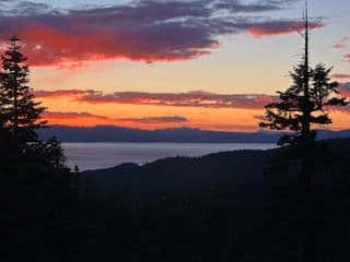 Heavenly Vista Lago Lake View - Luxury Ski-In-Ski-Out Retreat with Stunning Lake Views