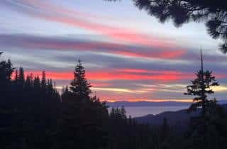 Heavenly Vista Lago Lake View - Luxury Ski-In-Ski-Out Retreat with Stunning Lake Views