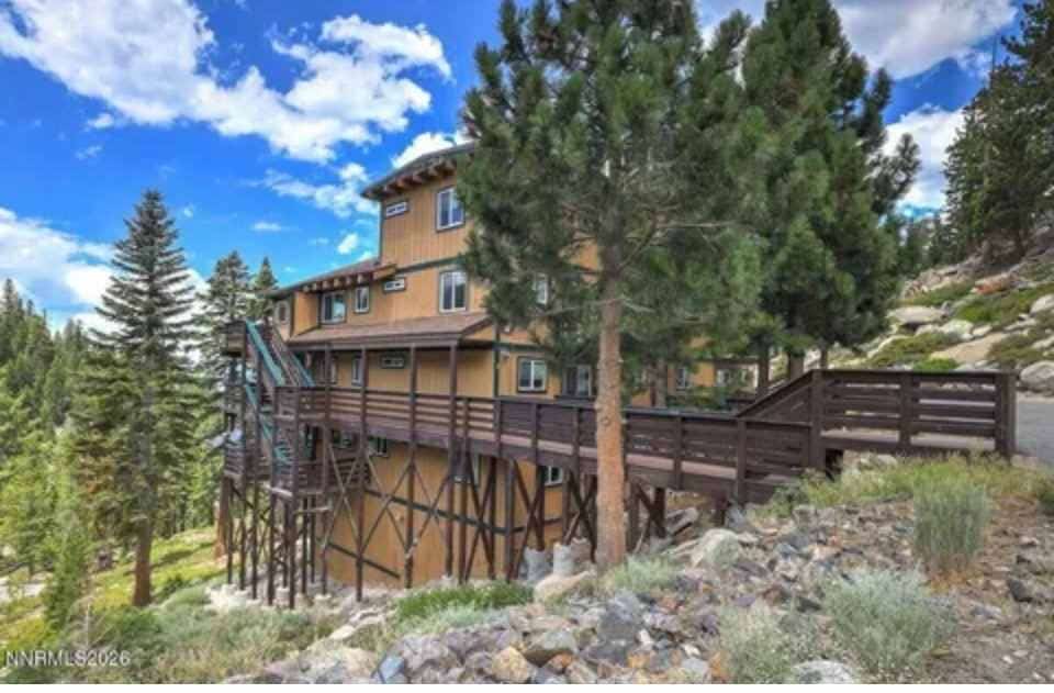 Heavenly Vista Lago Lake Views