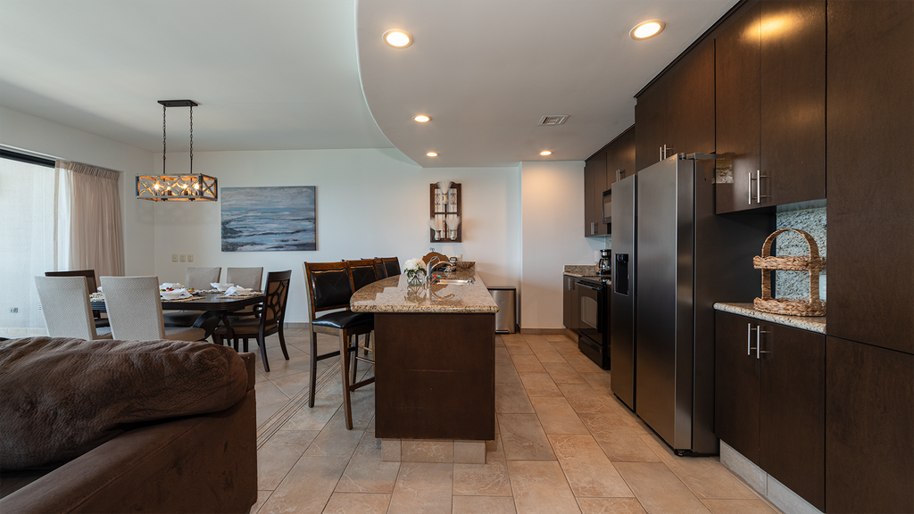 Las Palomas Phase II Coronado 1201 Exceptional Oceanfront 2BR 2BA Unit.