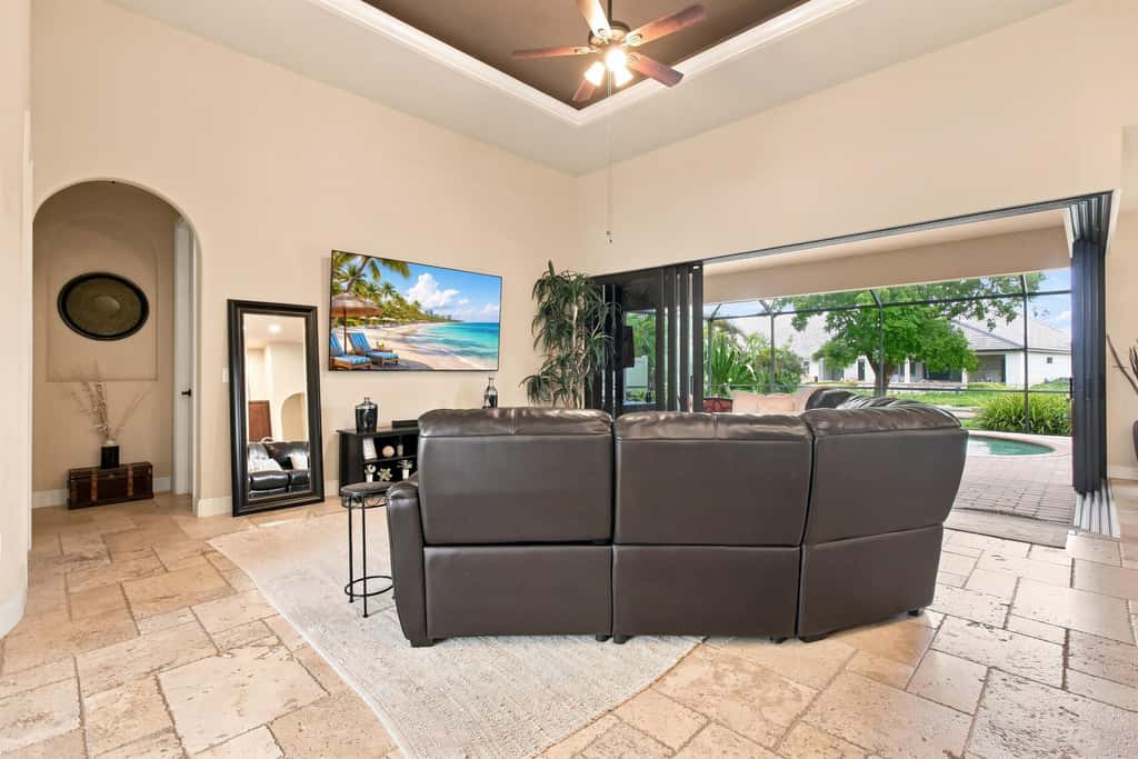 Dog-Friendly Canalfront Retreat with Heated Pool & Kayaks