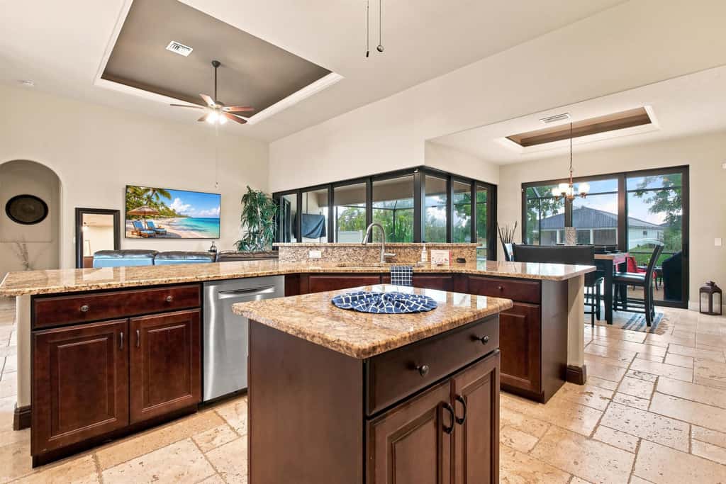 Dog-Friendly Canalfront Retreat with Heated Pool & Kayaks