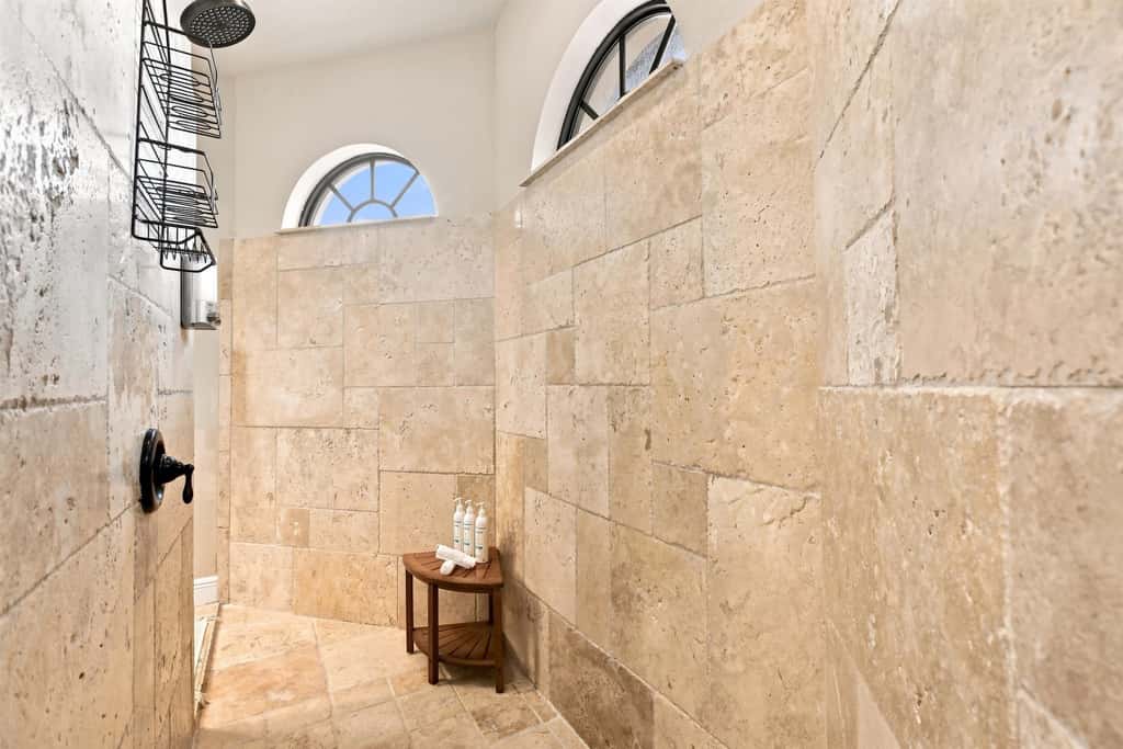 Dog-Friendly Canalfront Retreat with Heated Pool & Kayaks