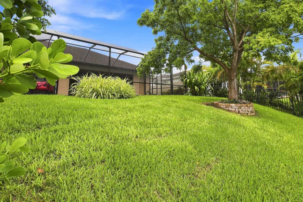 Dog-Friendly Canalfront Retreat with Heated Pool & Kayaks