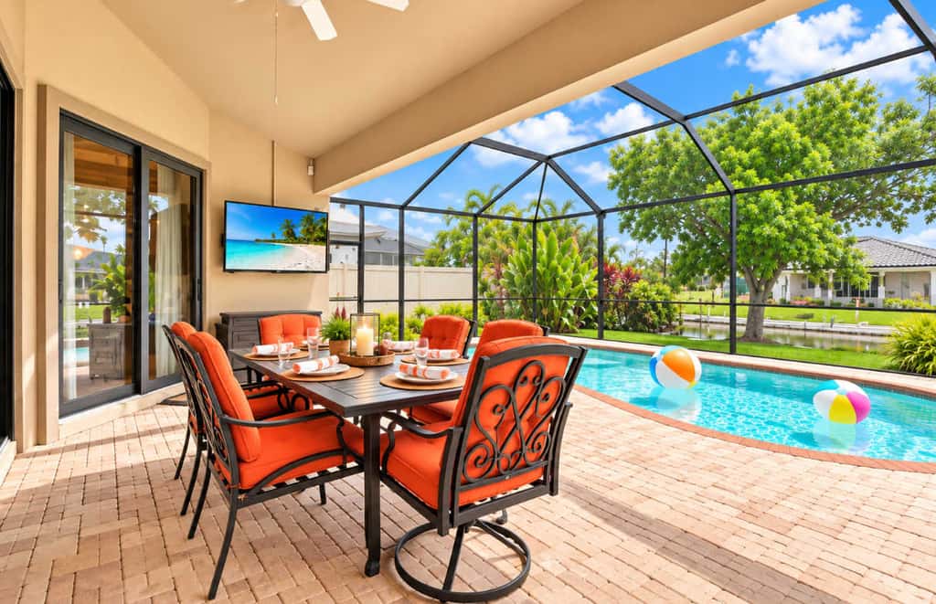 Dog-Friendly Canalfront Retreat with Heated Pool & Kayaks