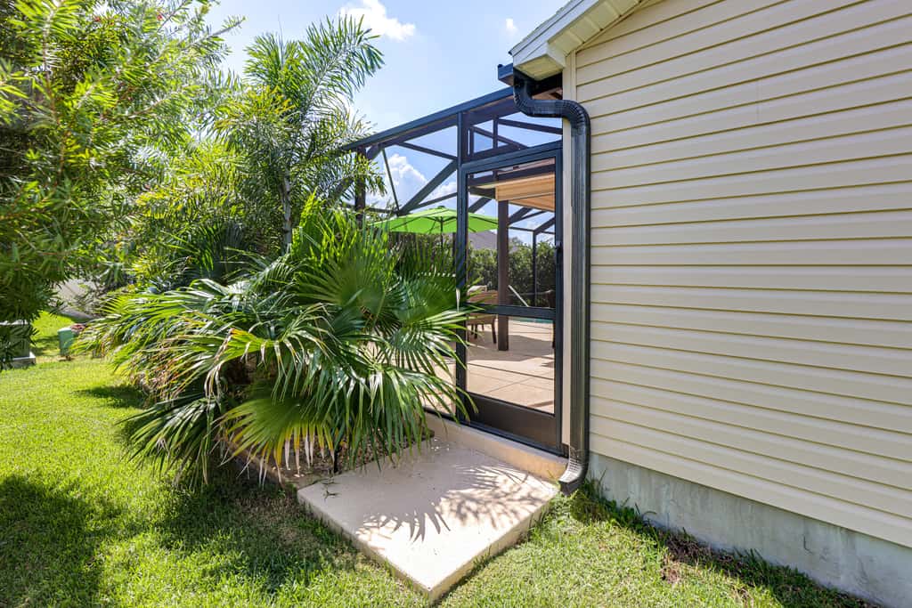 Golf, Dine & Relax Poolside! The Villages Retreat