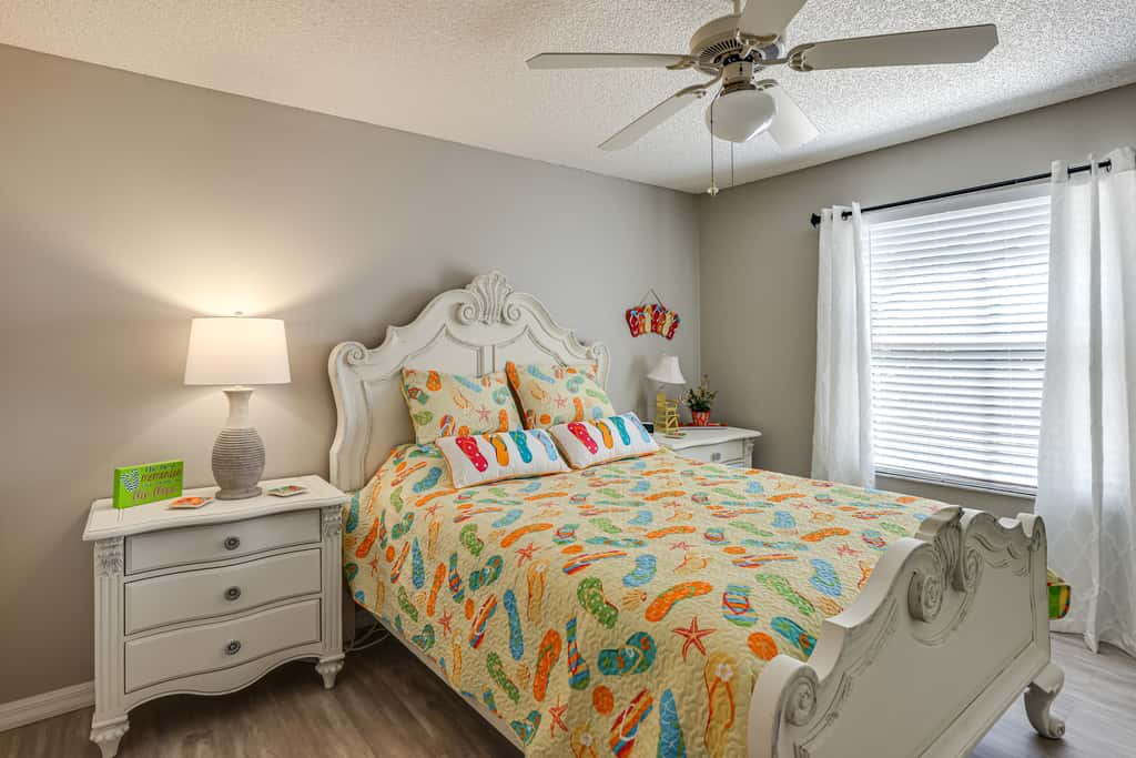 Golf, Dine & Relax Poolside! The Villages Retreat