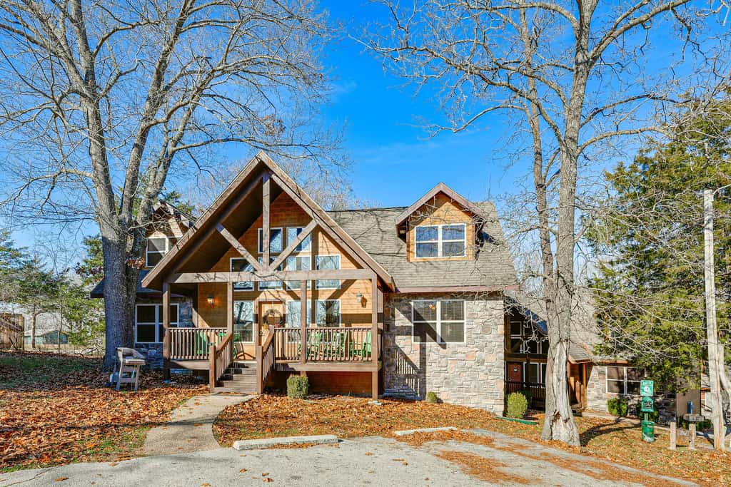 Families Welcome! Branson Resort-Style Getaway