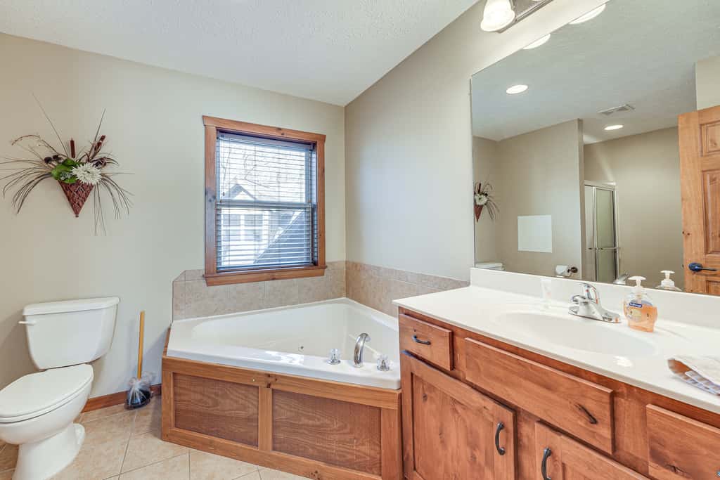 Families Welcome! Branson Resort-Style Getaway
