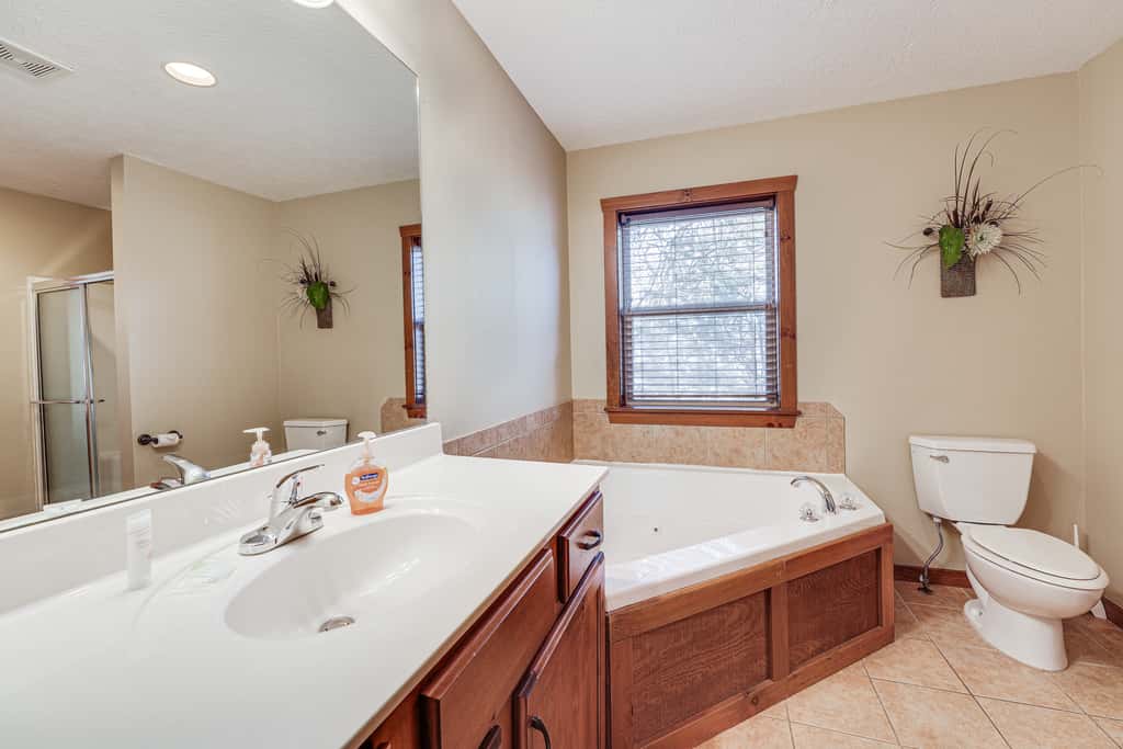Families Welcome! Branson Resort-Style Getaway