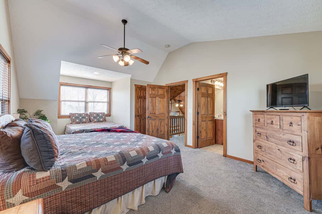 Families Welcome! Branson Resort-Style Getaway