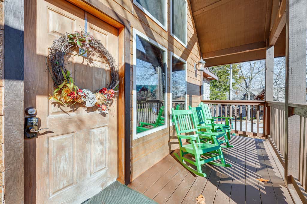 Families Welcome! Branson Resort-Style Getaway