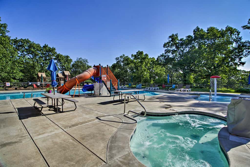 Families Welcome! Branson Resort-Style Getaway