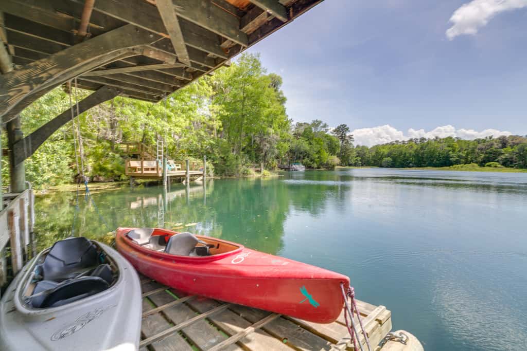 Dock & Kayaks: Riverfront Dunnellon Home!