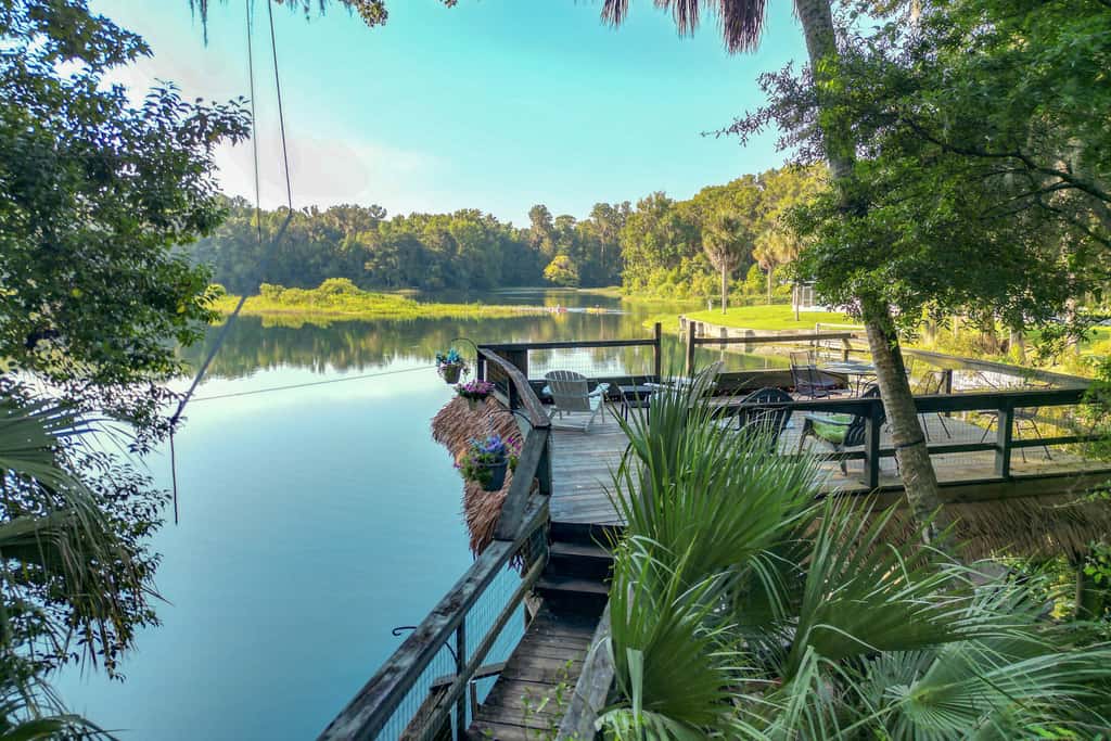 Dock & Kayaks: Riverfront Dunnellon Home!