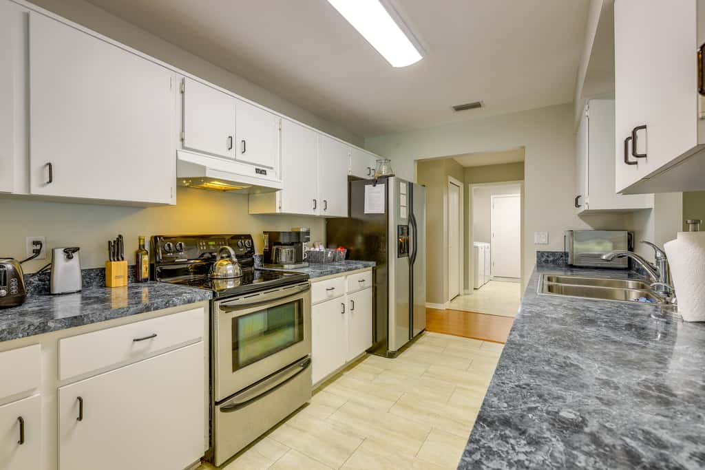 3 Mi to Dunnellon Historic District: Home w/ Lanai