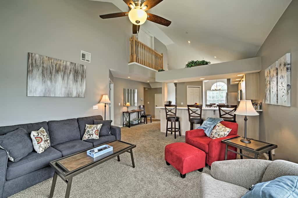 3 Mi to Shows & Shopping! Branson Condo w/ Perks