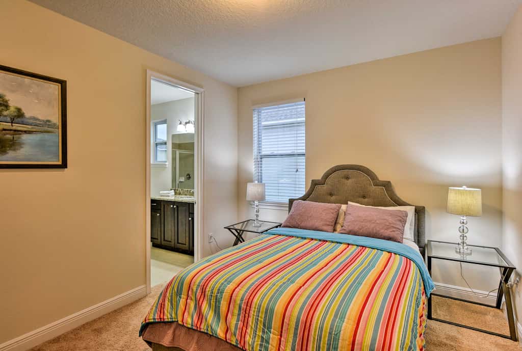 5 Mi to Disney: Oasis w/ Pool & Patio