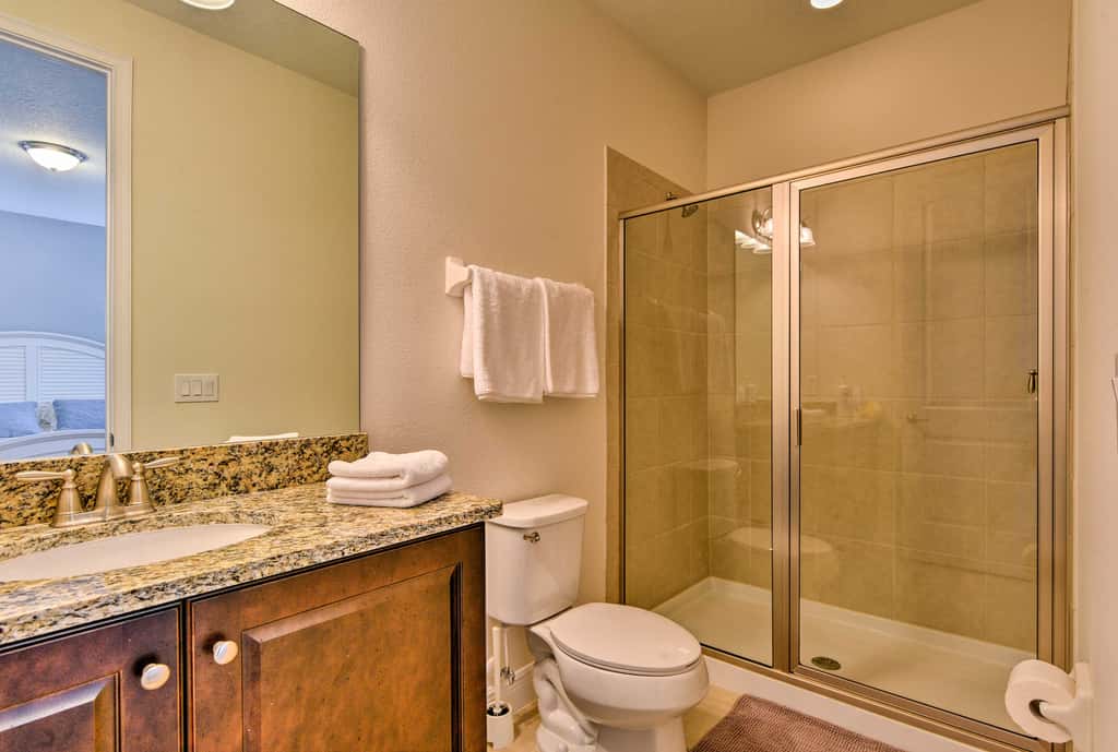 5 Mi to Disney: Oasis w/ Pool & Patio