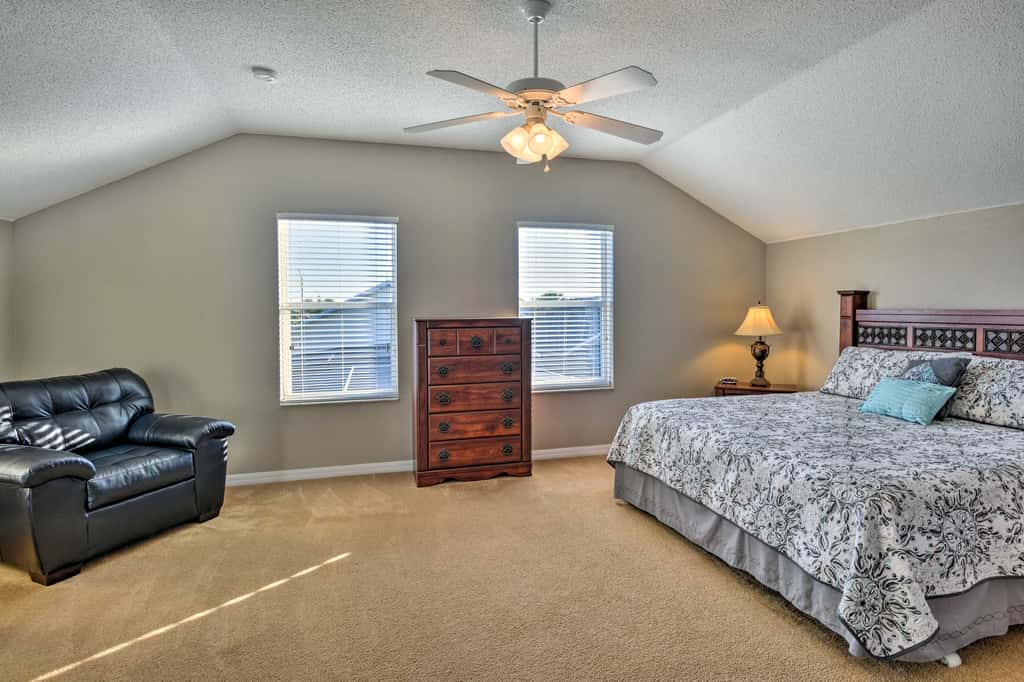 10 Mi to Disney: Resort Home w/ Pool & Spa